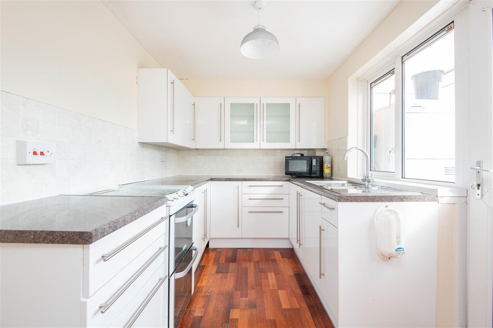 2 bed property in Greystones, Leyland